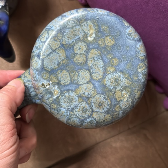 Unique Dolphin Ceramic handcrafted mugs - Picture 5 of 7